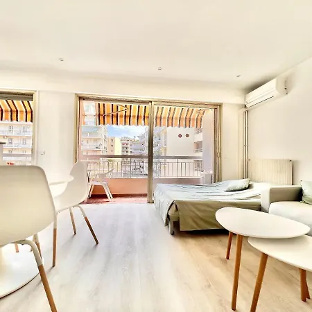 Eden Les Pins Plages Juanita By Weekome Apartment *