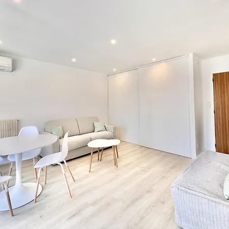 Eden Les Pins Plages Juanita By Weekome Apartment *